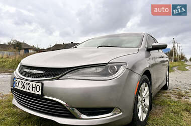 Седан Chrysler 200 2015 в 