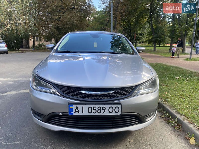 Седан Chrysler 200 2014 в Киеве