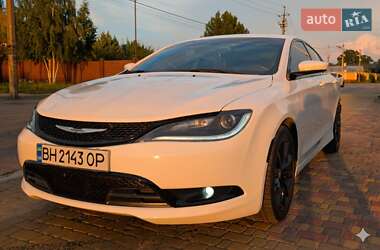Седан Chrysler 200 2015 в Києві