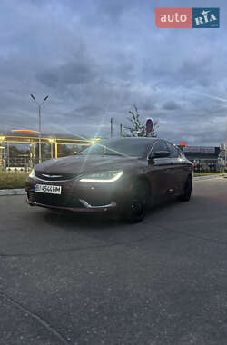 Седан Chrysler 200 2015 в 