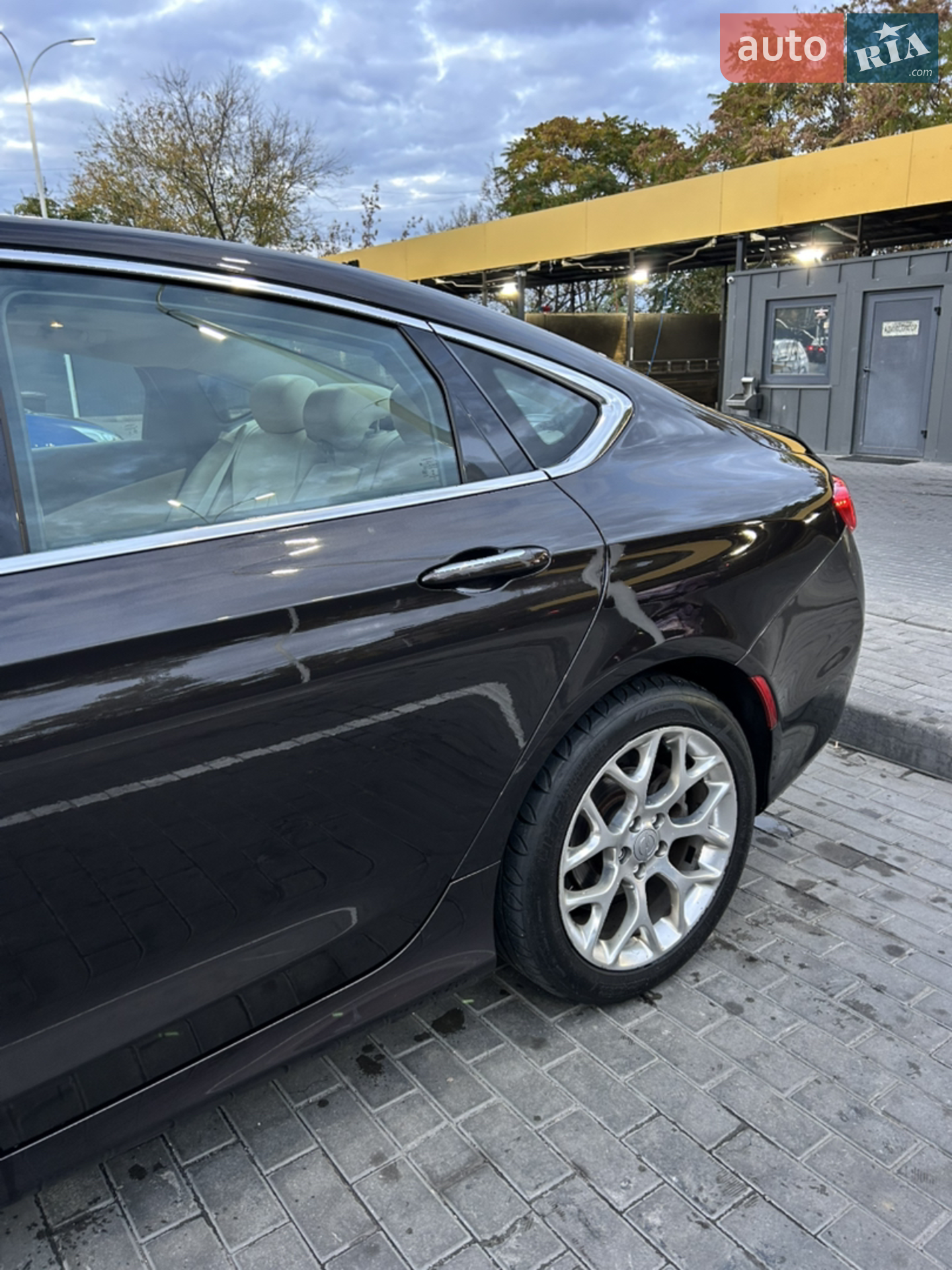 2014 Chrysler 200 - мініатюра 4