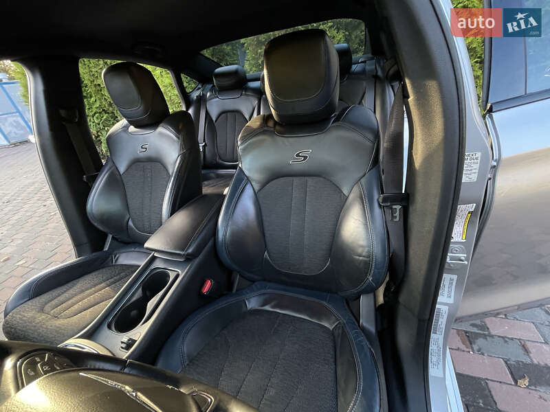 Седан Chrysler 200 2014 в Киеве фото 9 Седан Chrysler 200 2014 в Киеве