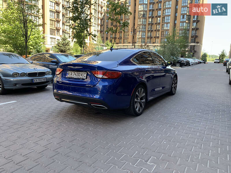 Седан Chrysler 200 2015 в Киеве фото 9 Седан Chrysler 200 2015 в Киеве