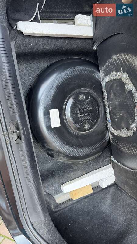 Седан Chrysler 200 2015 в Сумах