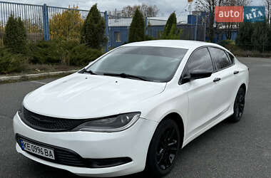 Седан Chrysler 200 2015 в Новомосковську Седан Chrysler 200 2015 в Новомосковську