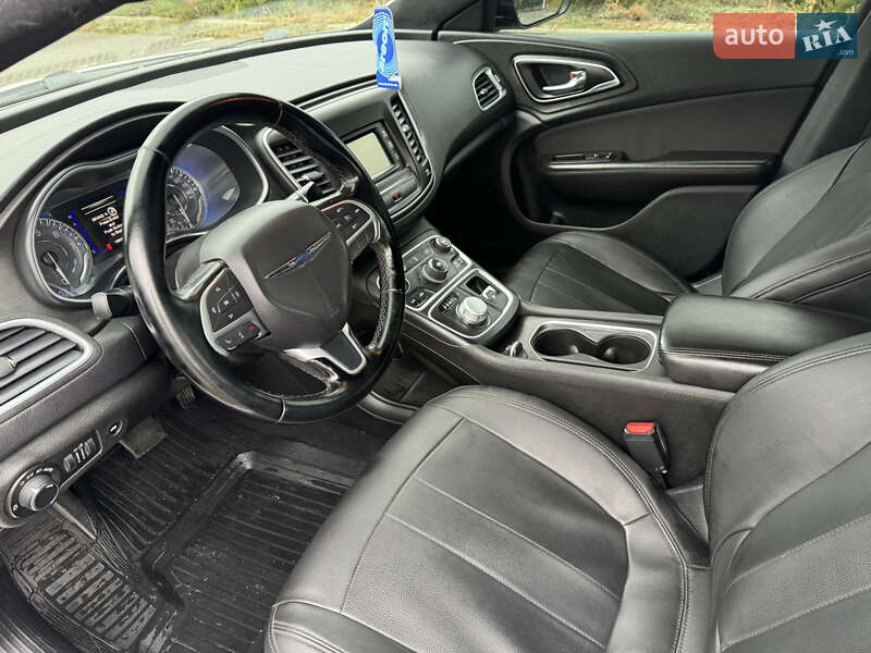 Седан Chrysler 200 2015 в Новомосковську фото 6 Седан Chrysler 200 2015 в Новомосковську