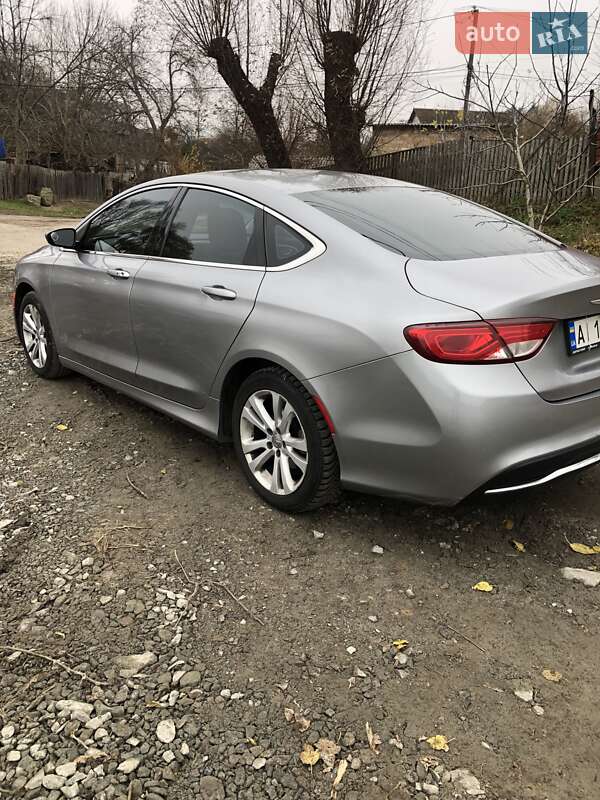 Седан Chrysler 200 2015 в Киеве фото 5 Седан Chrysler 200 2015 в Киеве