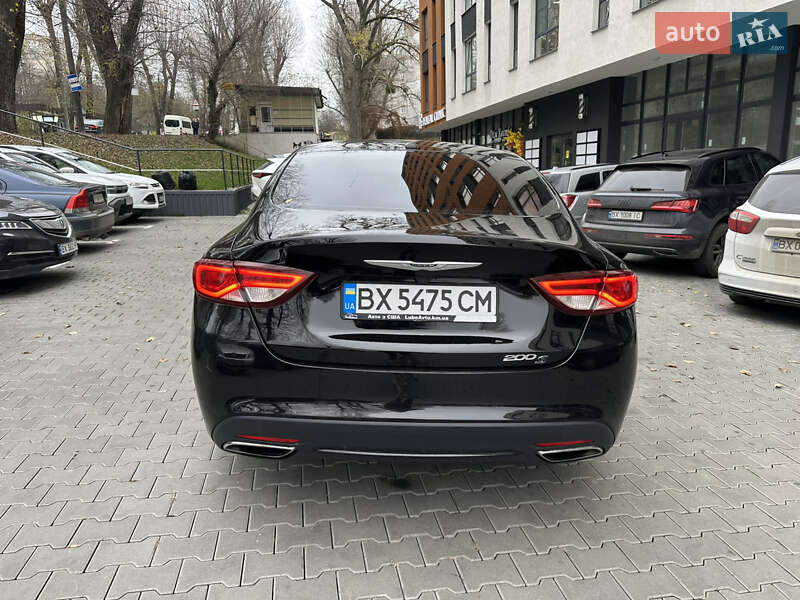 Седан Chrysler 200 2015 в Хмельницькому