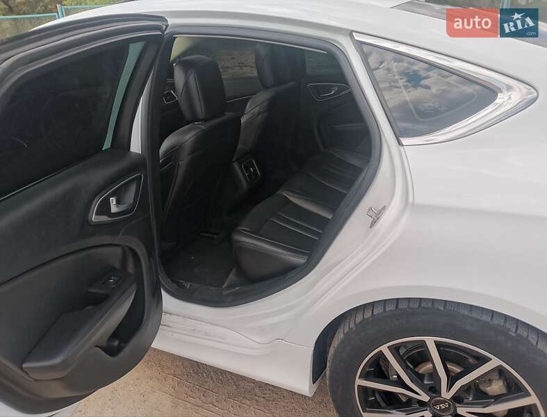 Седан Chrysler 200 2014 в Вознесенську фото 27 Седан Chrysler 200 2014 в Вознесенську