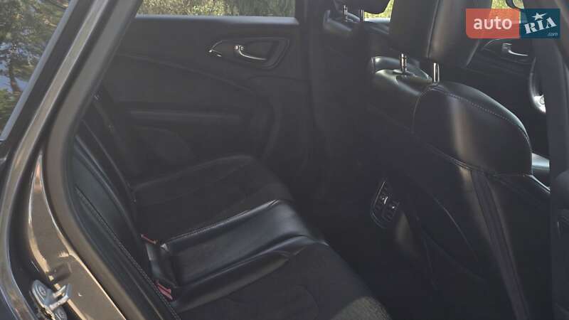 Седан Chrysler 200 2014 в Киеве фото 12 Седан Chrysler 200 2014 в Киеве