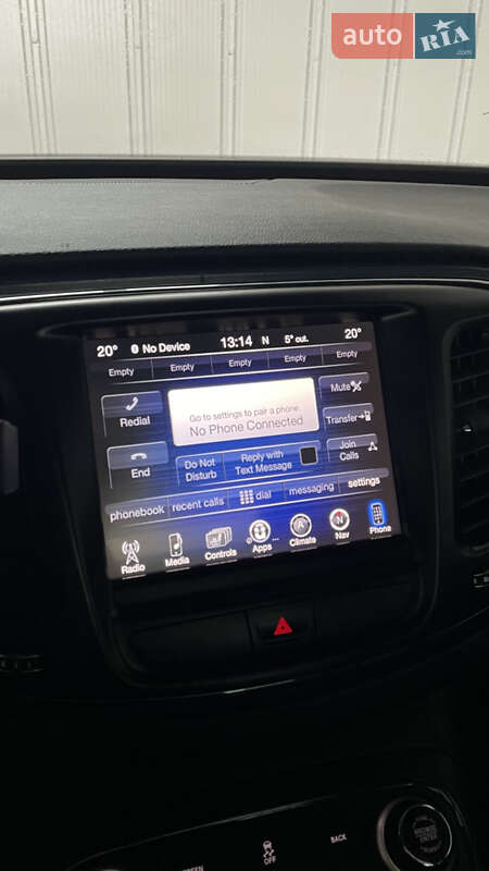 Седан Chrysler 200 2016 в Вінниці