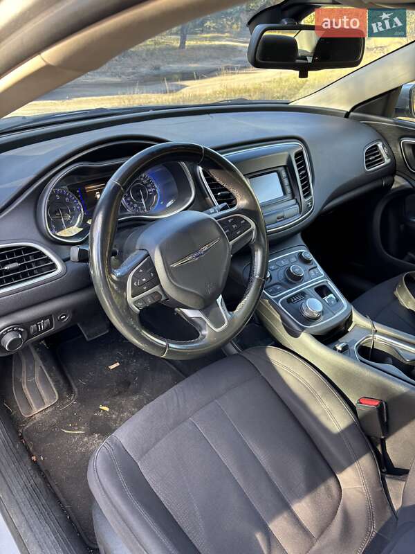 Седан Chrysler 200 2014 в Києві фото 15 Седан Chrysler 200 2014 в Києві