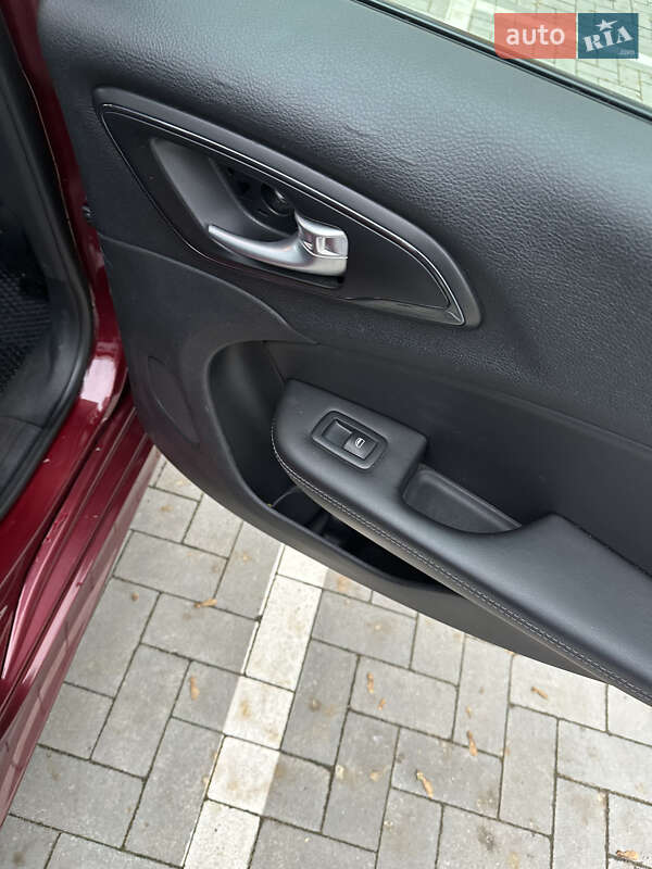 Седан Chrysler 200 2016 в Луцьку фото 32 Седан Chrysler 200 2016 в Луцьку