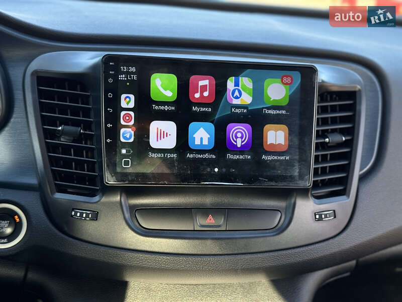 Седан Chrysler 200 2015 в Ровно фото 14 Седан Chrysler 200 2015 в Ровно