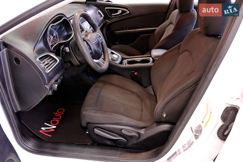 Седан Chrysler 200 2014 в Одессе