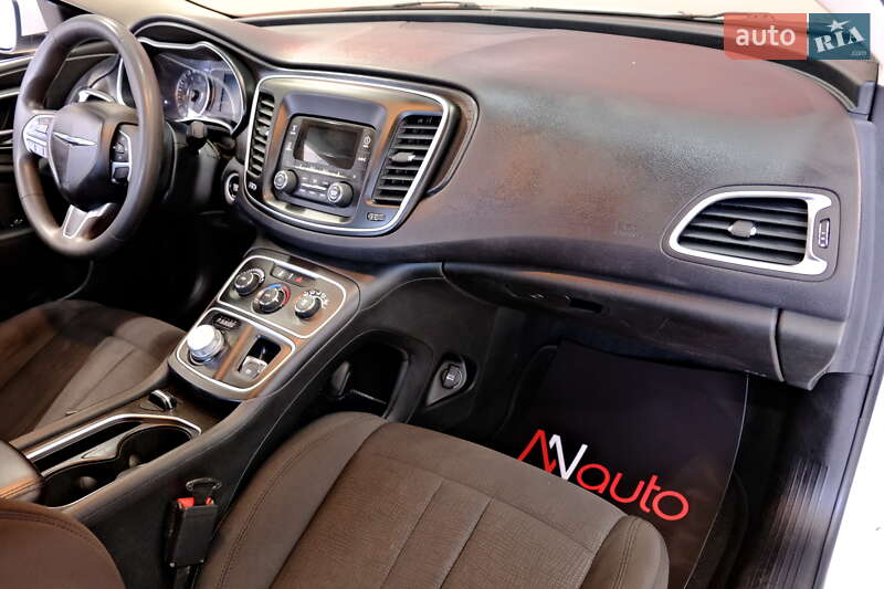 Седан Chrysler 200 2014 в Одессе