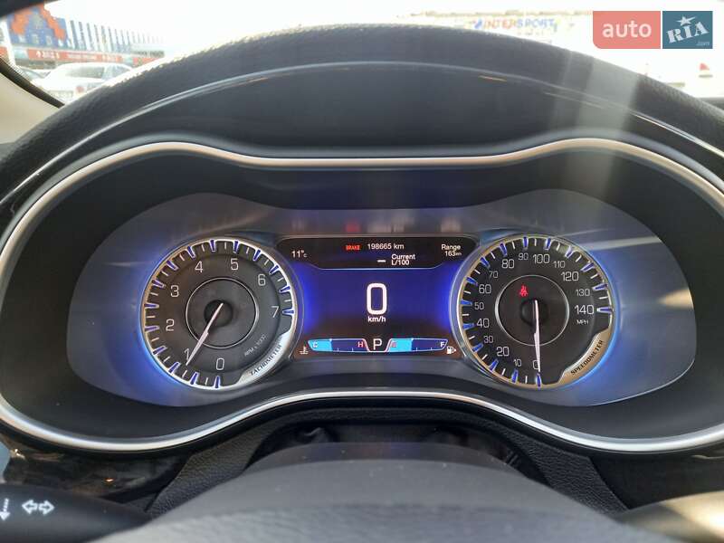 Седан Chrysler 200 2014 в Вінниці