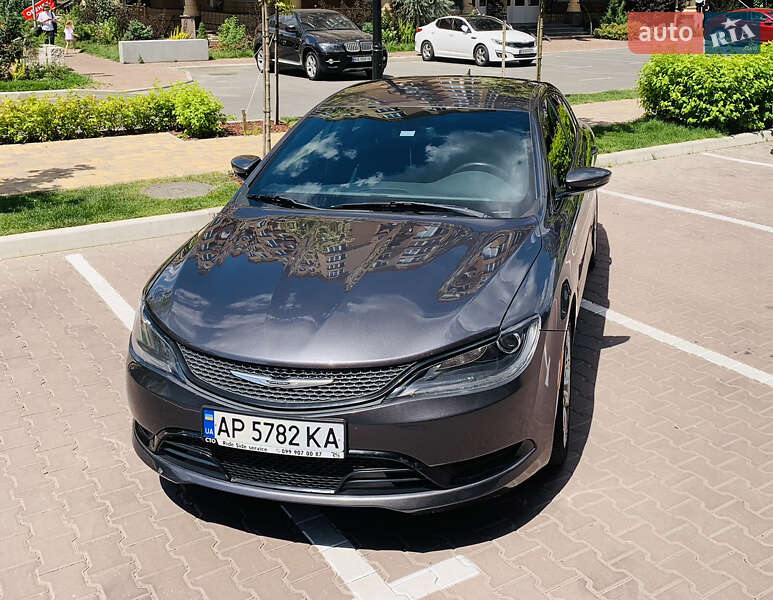 Седан Chrysler 200 2015 в Києві фото 4 Седан Chrysler 200 2015 в Києві