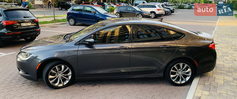 Седан Chrysler 200 2015 в Києві фото 16 Седан Chrysler 200 2015 в Києві