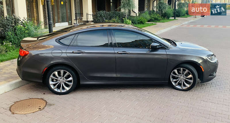 Седан Chrysler 200 2015 в Києві фото 26 Седан Chrysler 200 2015 в Києві