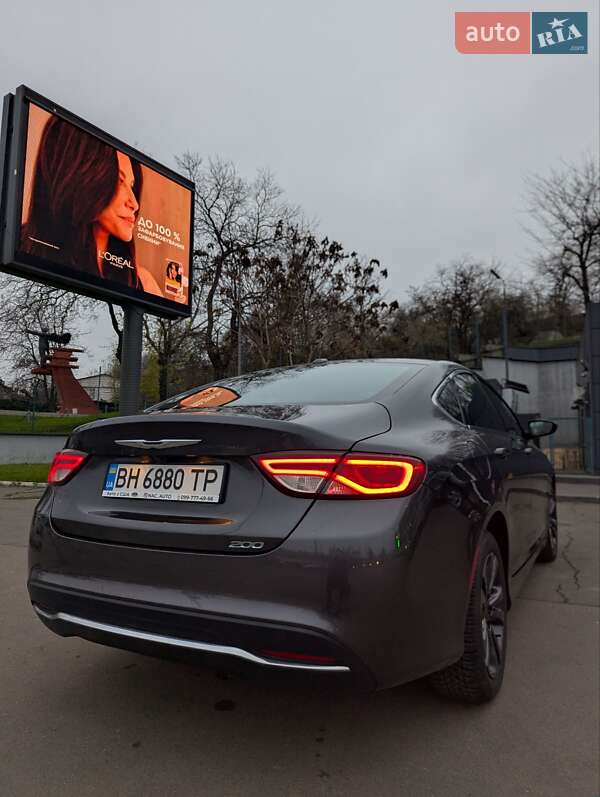 Седан Chrysler 200 2014 в Одессе