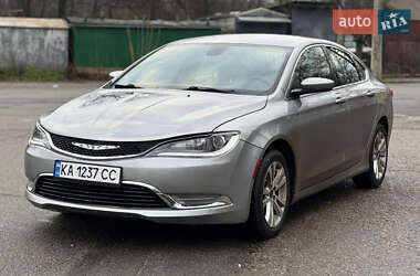 Седан Chrysler 200 2015 в Запоріжжі