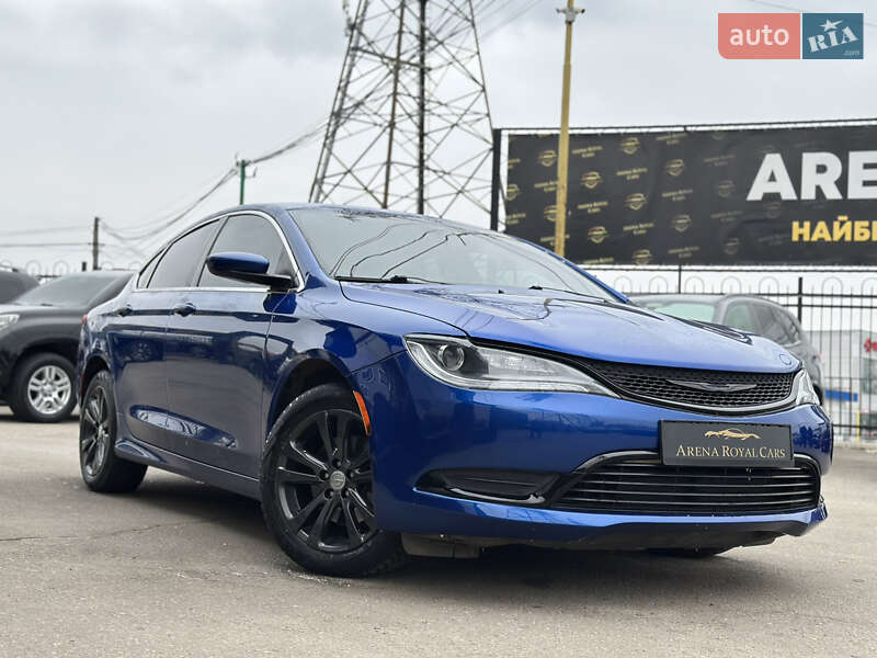 Седан Chrysler 200 2016 в Харкові