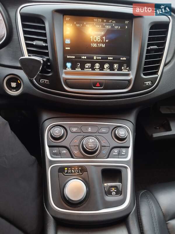 Седан Chrysler 200 2016 в Житомире фото 7 Седан Chrysler 200 2016 в Житомире