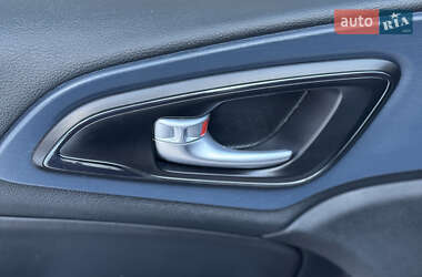 Седан Chrysler 200 2015 в Чернігові