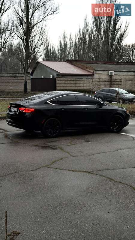 Седан Chrysler 200 2014 в Запоріжжі