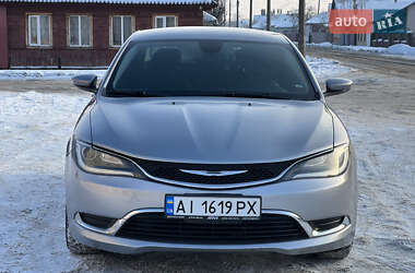 Седан Chrysler 200 2015 в Ніжині