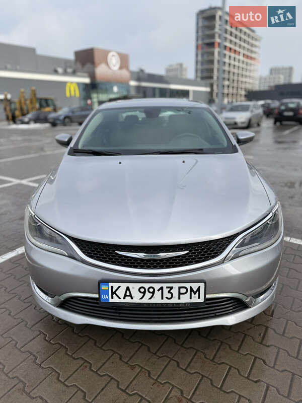 Седан Chrysler 200 2015 в Києві фото 2 Седан Chrysler 200 2015 в Києві