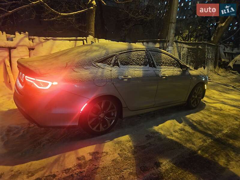 Седан Chrysler 200 2014 в Києві фото 30 Седан Chrysler 200 2014 в Києві