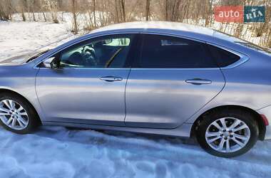 Седан Chrysler 200 2015 в Киеве