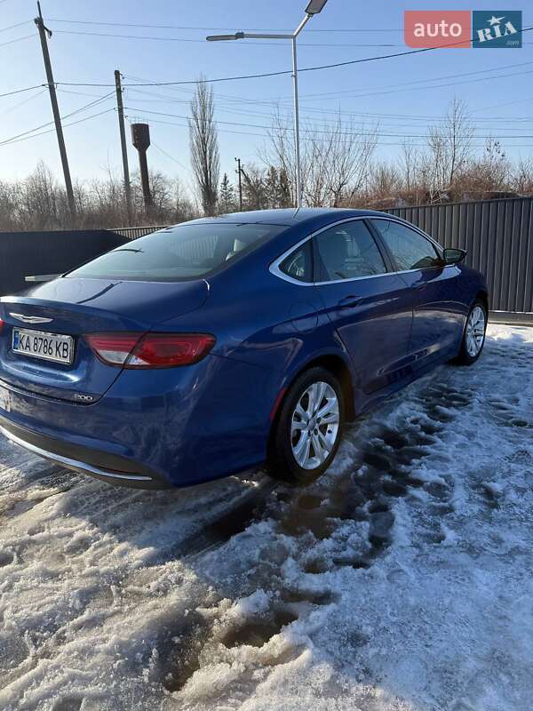 Седан Chrysler 200 2015 в Вінниці