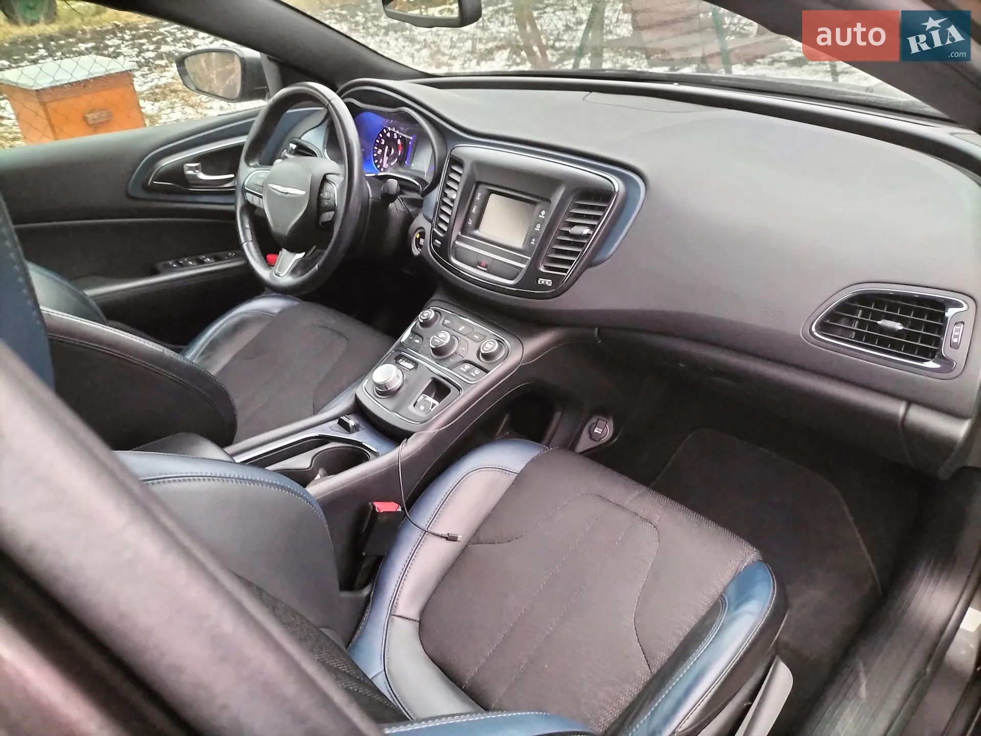 2015 Chrysler 200 - мініатюра 9