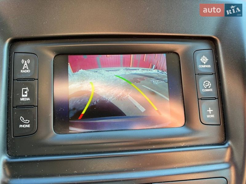 Седан Chrysler 200 2014 в Киеве