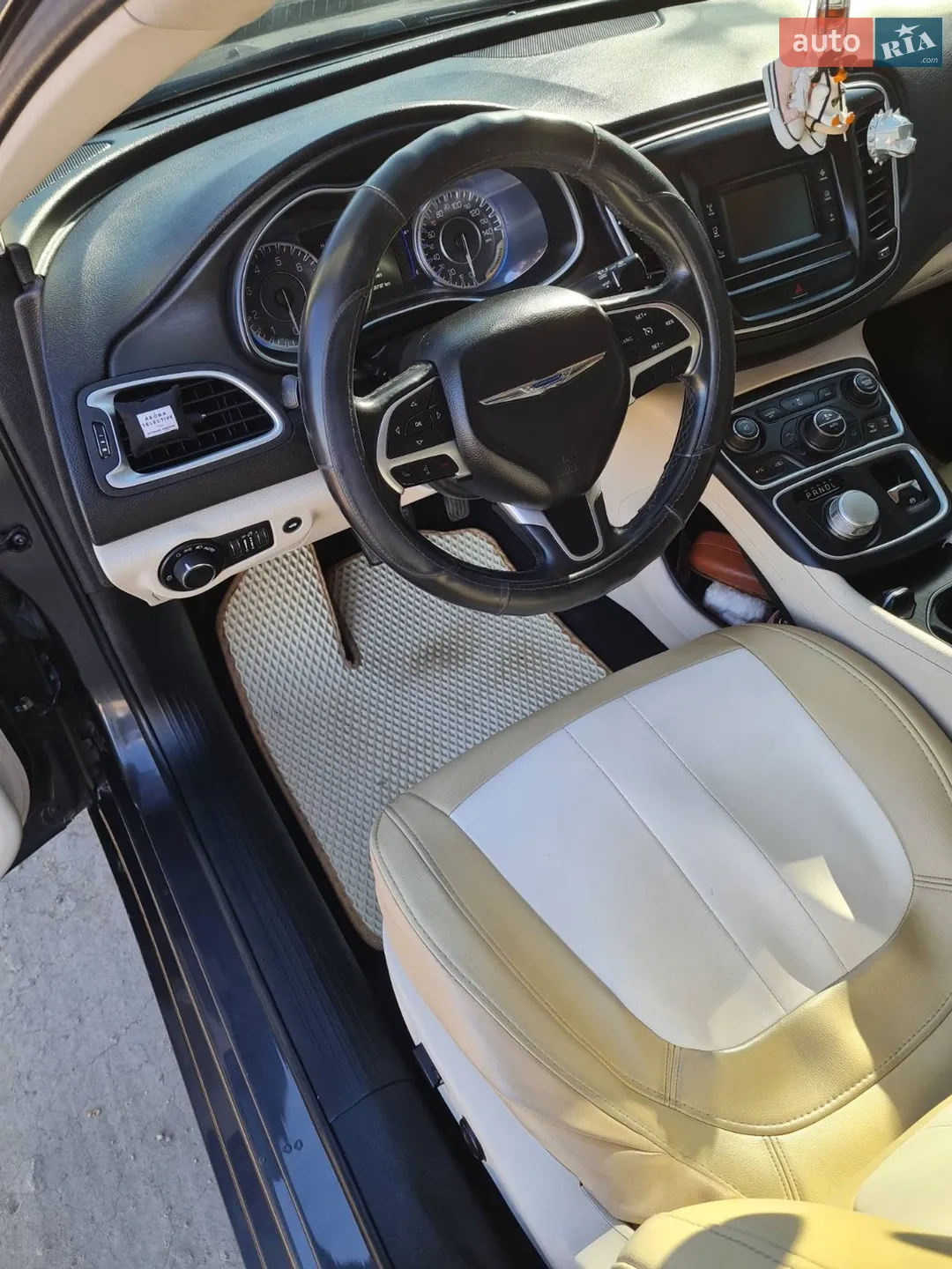 2014 Chrysler 200 - мініатюра 12
