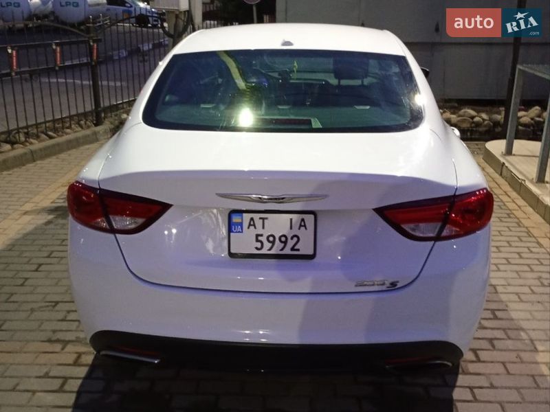 Седан Chrysler 200 2015 в Ивано-Франковске фото 4 Седан Chrysler 200 2015 в Ивано-Франковске