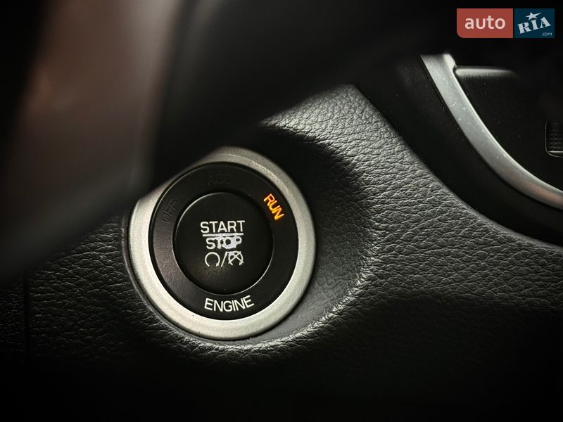 Седан Chrysler 200 2015 в Харькове фото 21 Седан Chrysler 200 2015 в Харькове