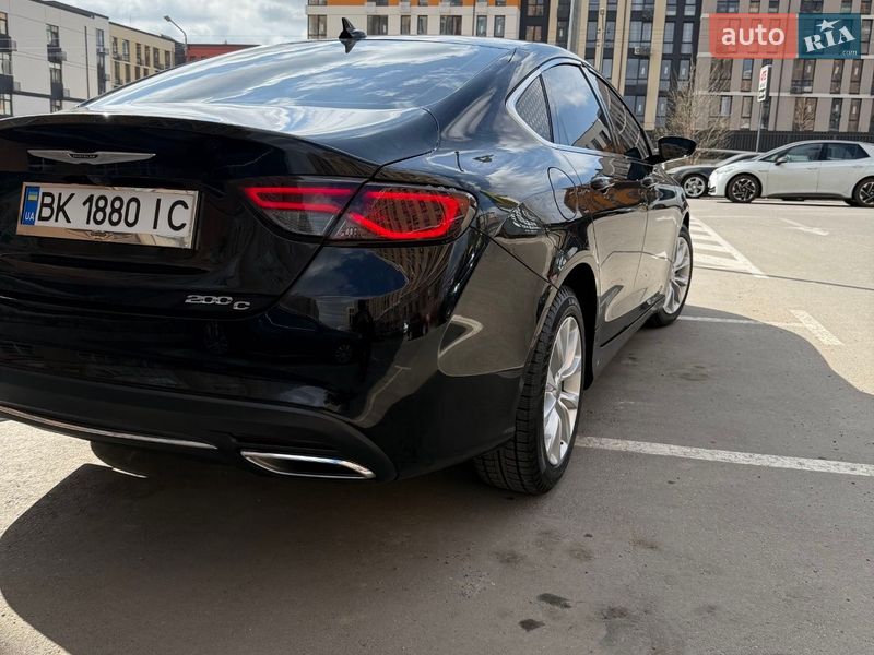 Седан Chrysler 200 2014 в Киеве фото 34 Седан Chrysler 200 2014 в Киеве