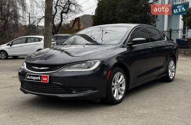 Седан Chrysler 200 2016 в Києві