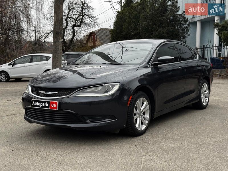 Chrysler 200 2016
