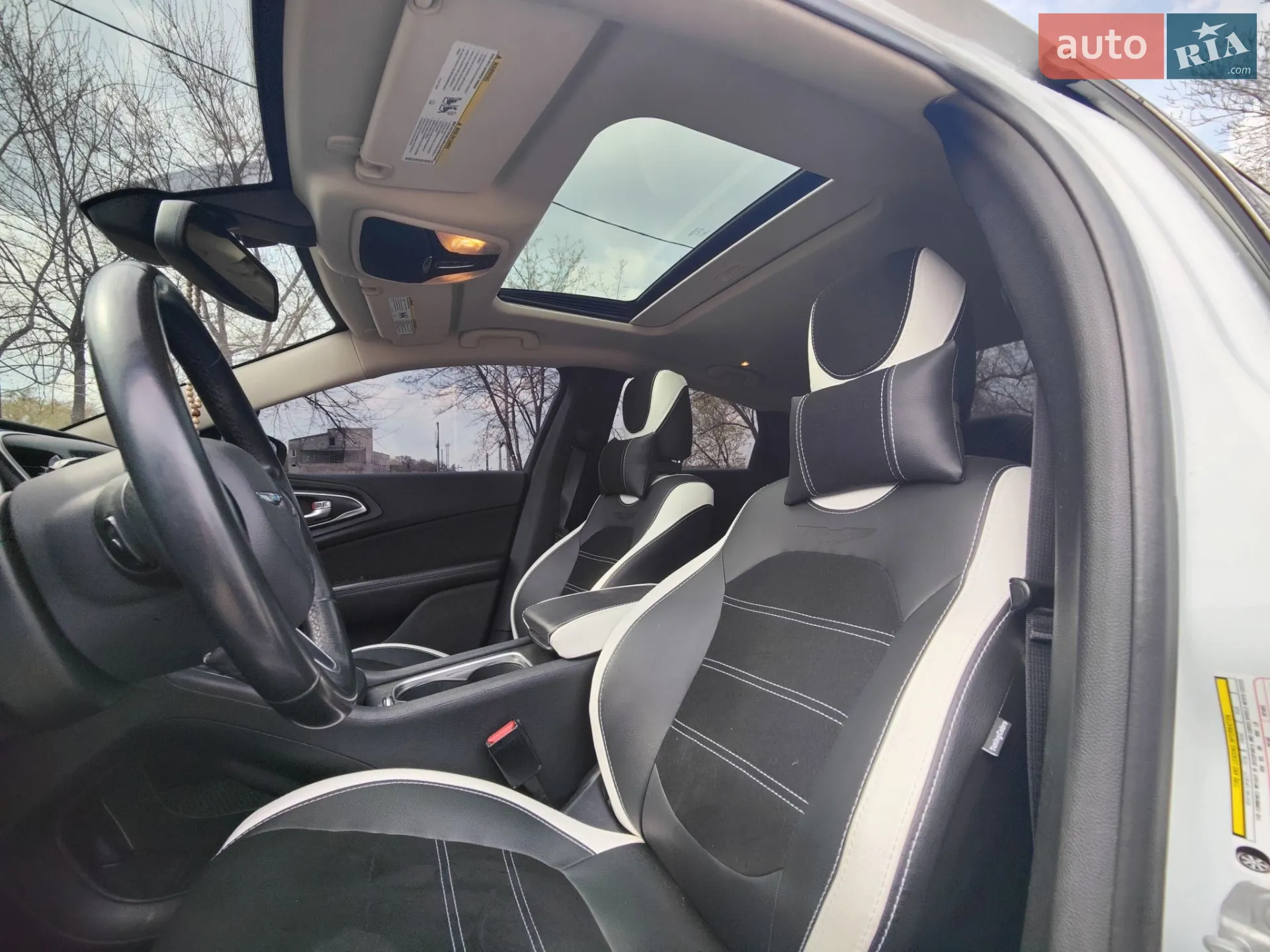 2015 Chrysler 200 - мініатюра 12