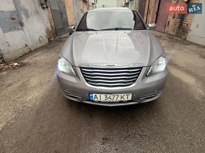 Chrysler 200 2013 Chrysler 200 2013