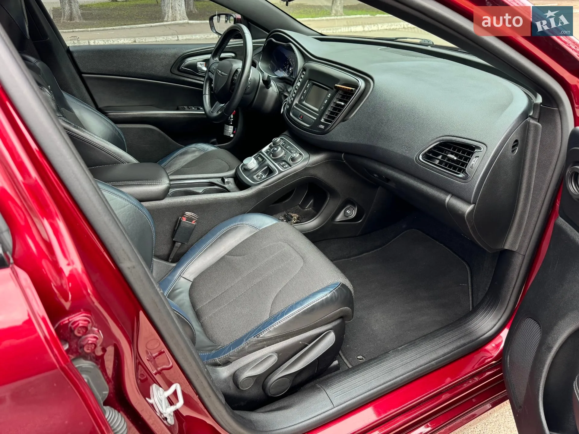2015 Chrysler 200 - мініатюра 13