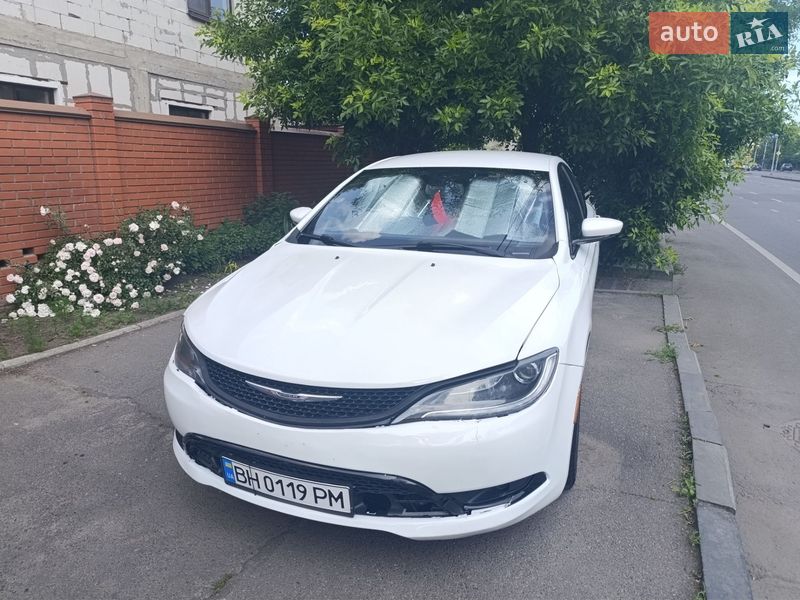 Chrysler 200 2015