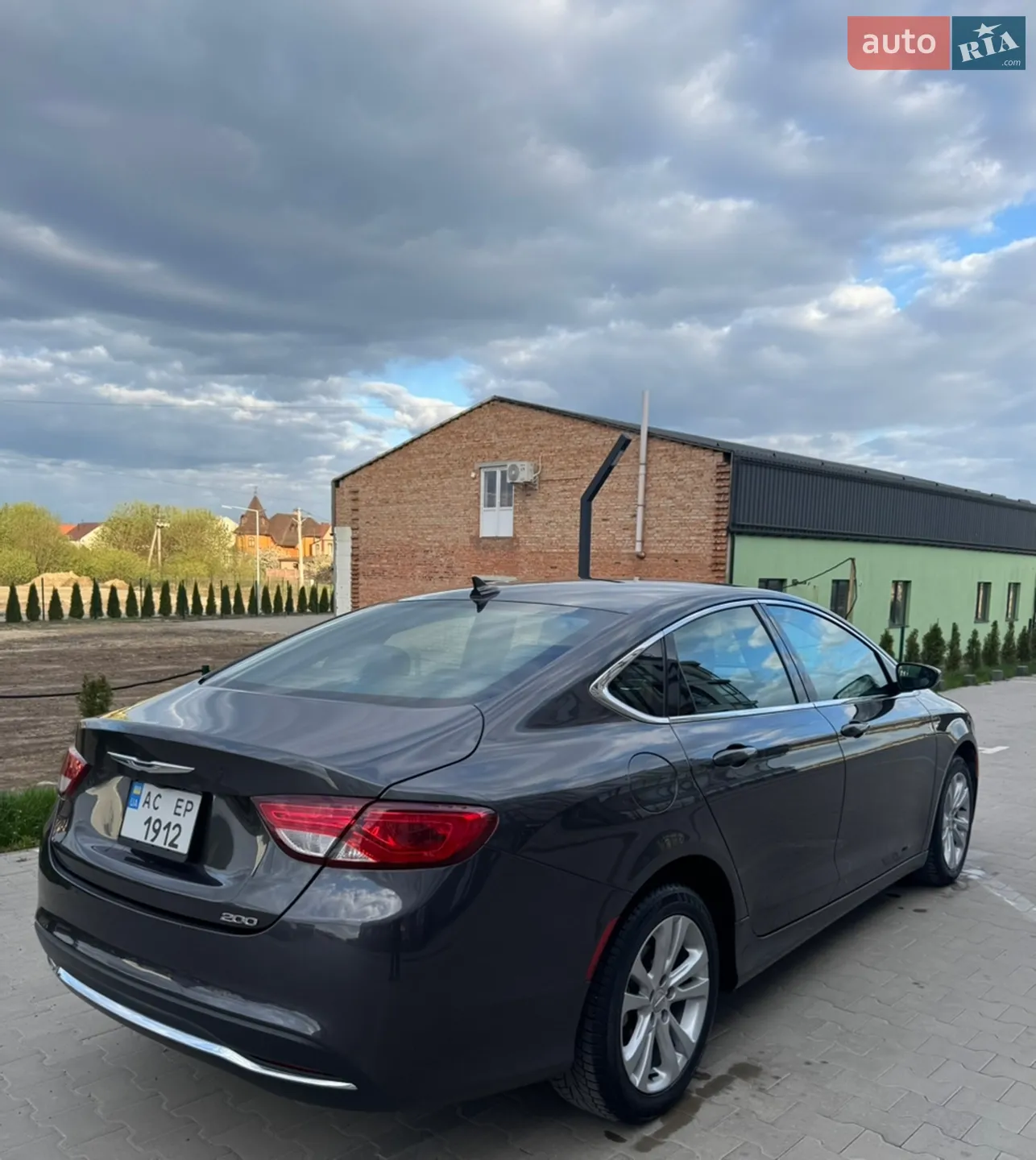 2016 Chrysler 200 - мініатюра 3