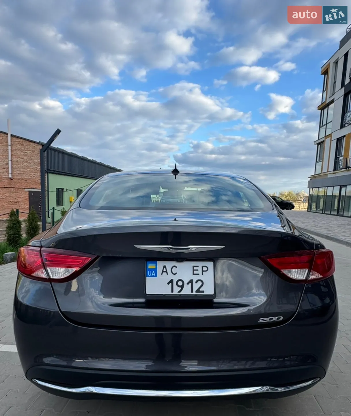 2016 Chrysler 200 - мініатюра 4