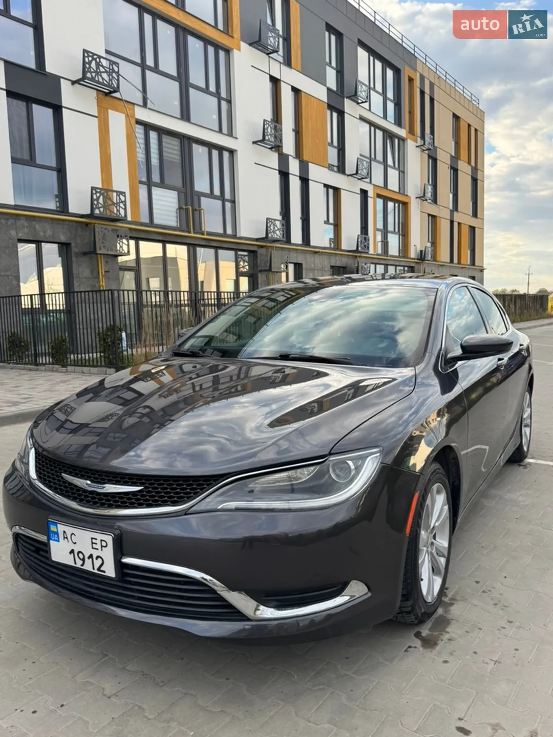 2016 Chrysler 200 - мініатюра 7
